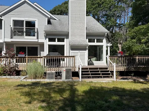 150 Cove Road Vineyard Haven MA 02568