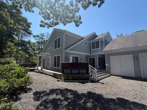 150 Cove Road Vineyard Haven MA 02568
