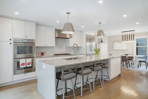 150 Cove Road Vineyard Haven MA 02568