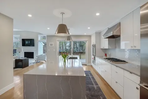 150 Cove Road Vineyard Haven MA 02568