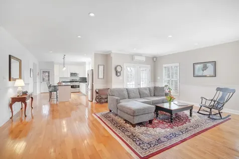 42 Daggett Avenue Vineyard Haven MA 02568