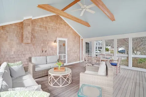 42 Daggett Avenue Vineyard Haven MA 02568