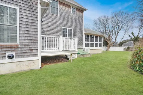 42 Daggett Avenue Vineyard Haven MA 02568
