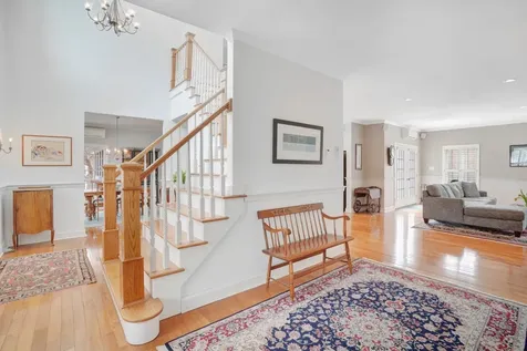 42 Daggett Avenue Vineyard Haven MA 02568