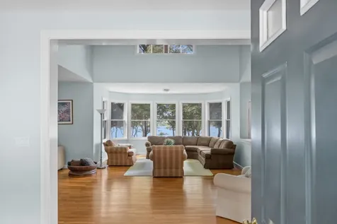 267 Barnes Road Oak Bluffs MA 02557