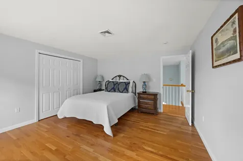 267 Barnes Road Oak Bluffs MA 02557