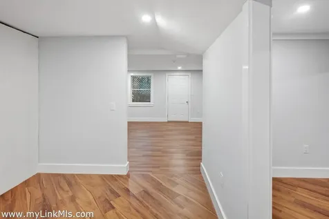 267 Barnes Road Oak Bluffs MA 02557