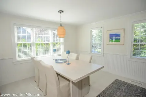 8 Massasoit Road Edgartown MA 02539