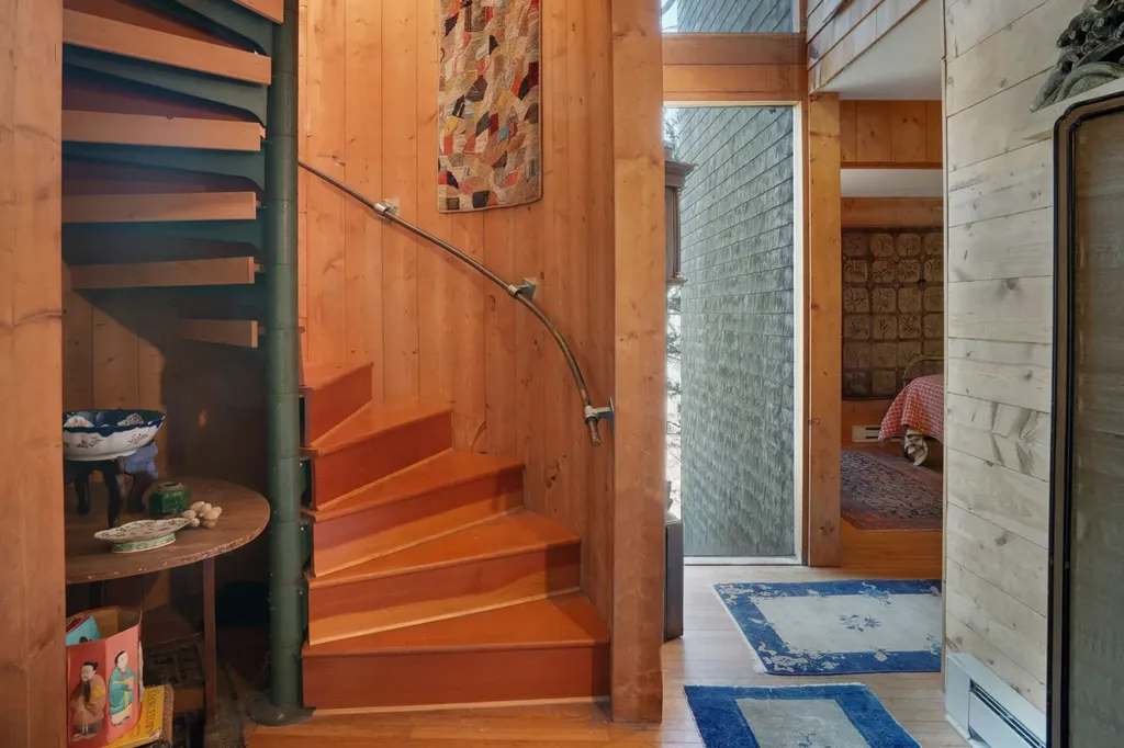 25 Fulling Mill Road Chilmark MA 02535