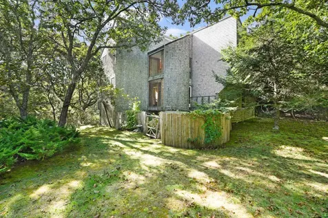 25 Fulling Mill Road Chilmark MA 02535