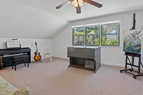 9 Sampson Avenue Edgartown MA 02539