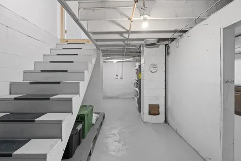 9 Sampson Avenue Edgartown MA 02539