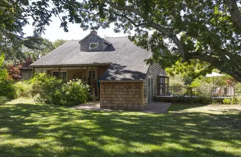 9 Sampson Avenue Edgartown MA 02539