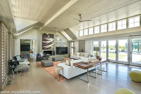 30 Crackatuxet Cove Road Edgartown MA 02539