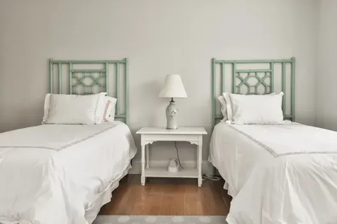 54 Fuller Street Edgartown MA 02539