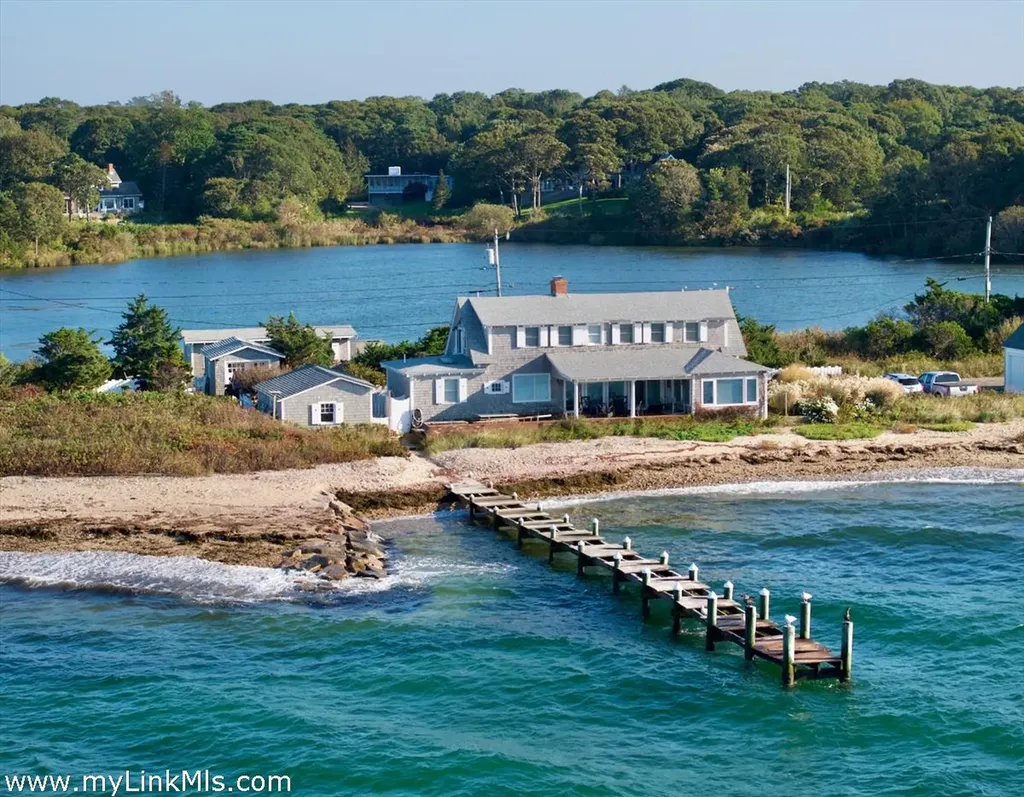 311 East Chop Drive Oak Bluffs MA 02557