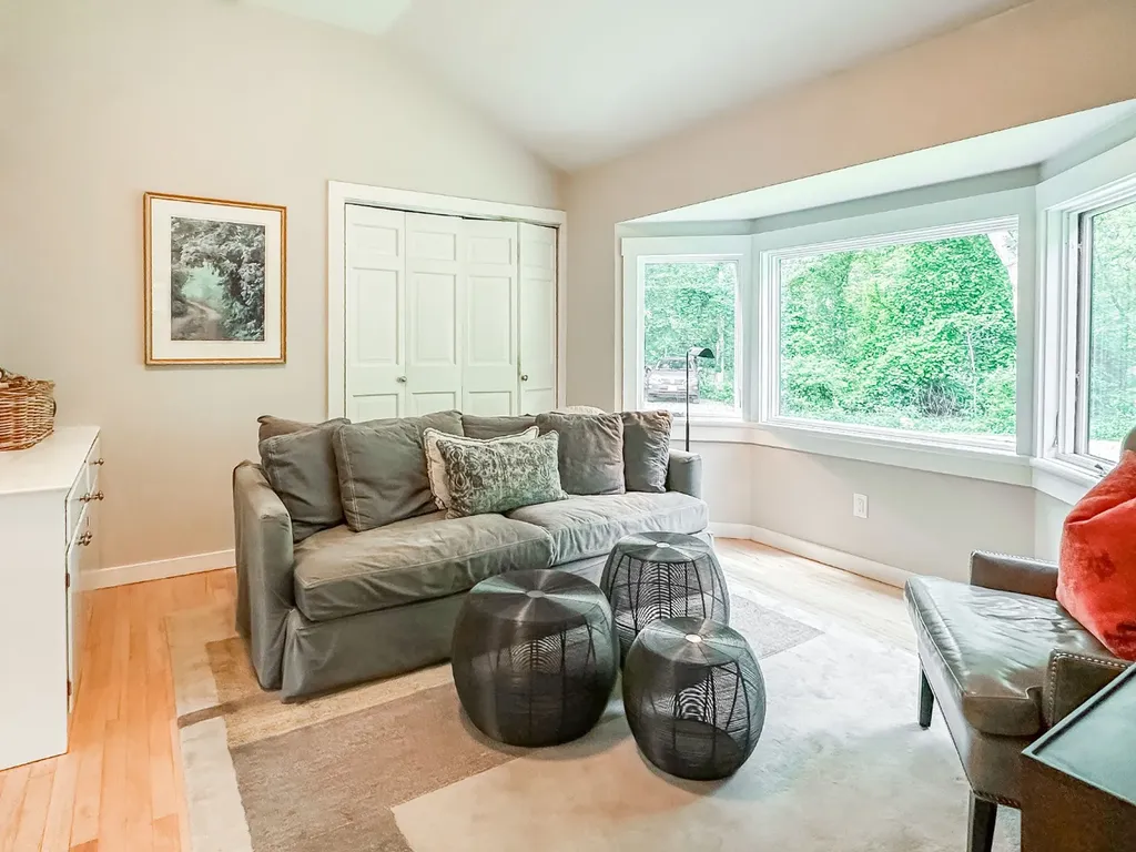 31 Josiah Sachem Way West Tisbury MA 02575