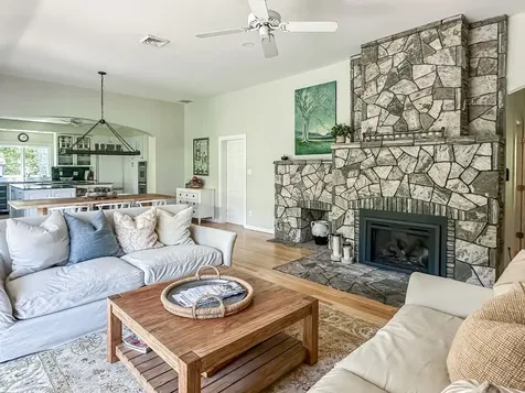 31 Josiah Sachem Way West Tisbury MA 02575