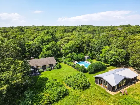 31 Josiah Sachem Way West Tisbury MA 02575