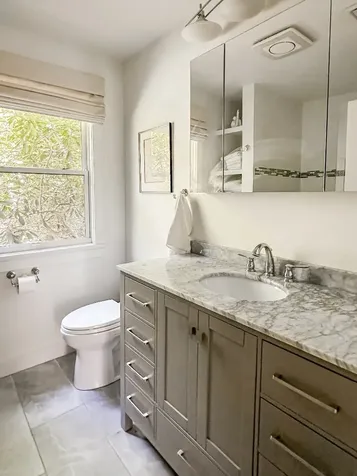 31 Josiah Sachem Way West Tisbury MA 02575