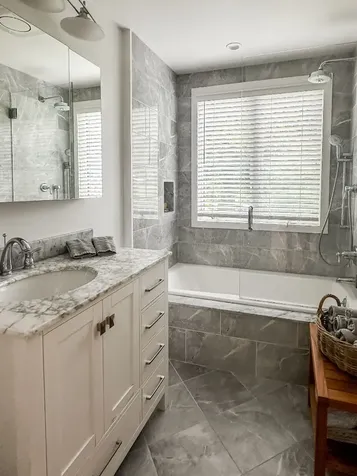 31 Josiah Sachem Way West Tisbury MA 02575