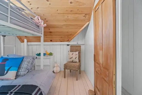 16 Atlantic Avenue Oak Bluffs MA 02557