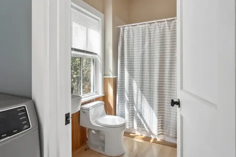 16 Atlantic Avenue Oak Bluffs MA 02557