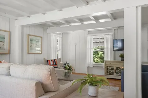 16 Atlantic Avenue Oak Bluffs MA 02557