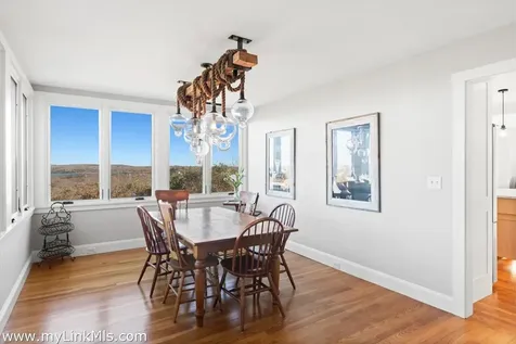 16 Shotnaigher Lane Chilmark MA 02535