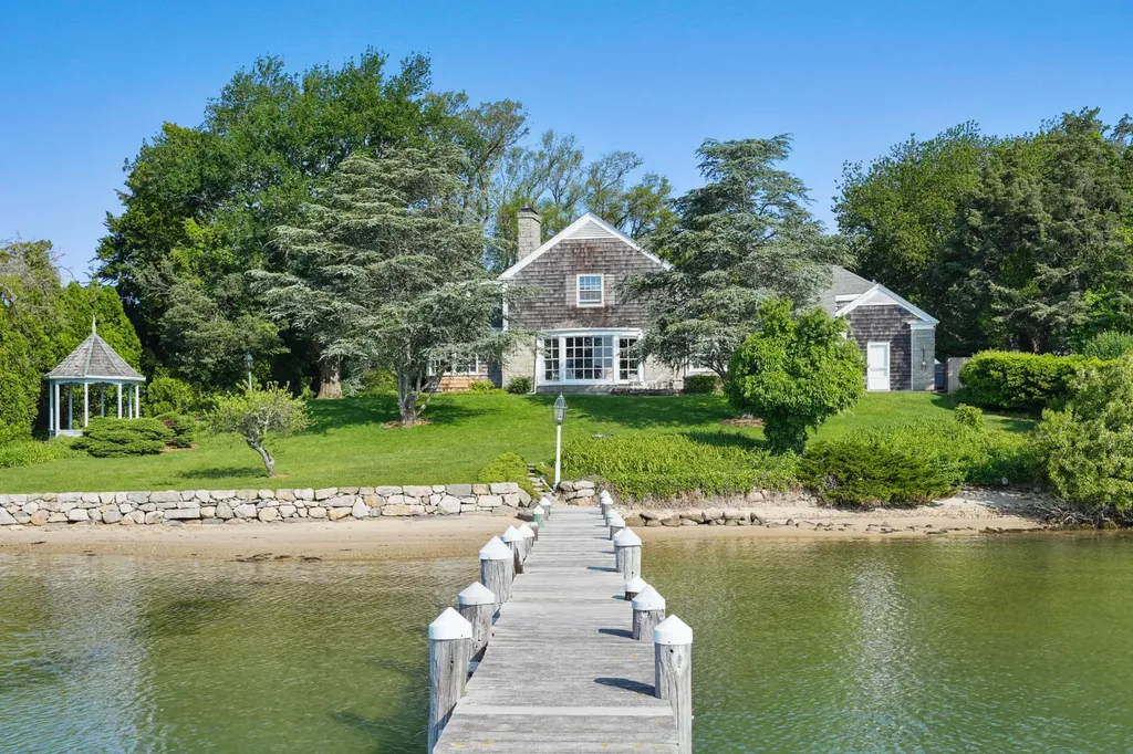 57 Hines Point Road Vineyard Haven MA 02568