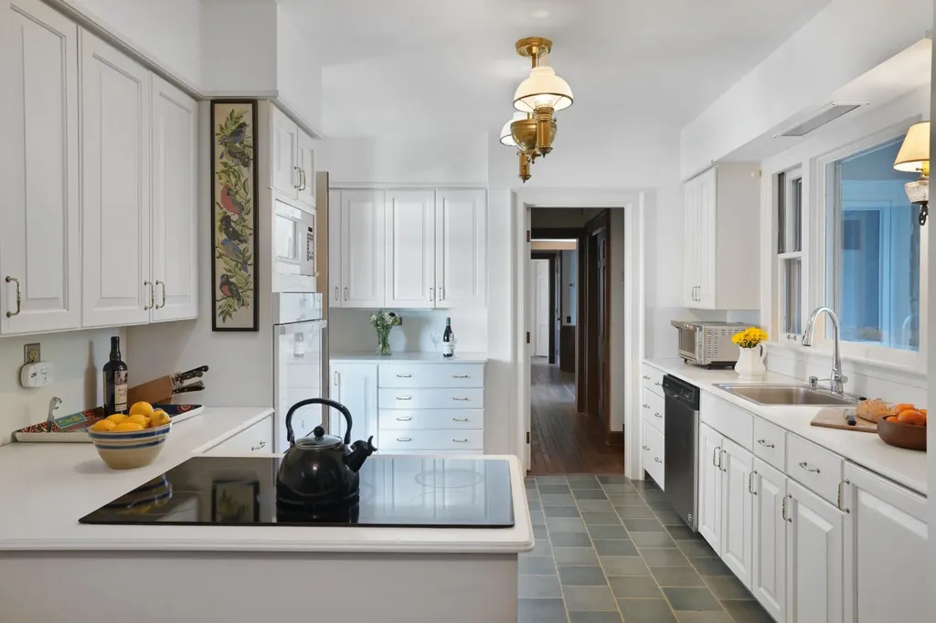 57 Hines Point Road Vineyard Haven MA 02568