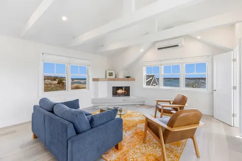 26 Union Court Vineyard Haven MA 02568