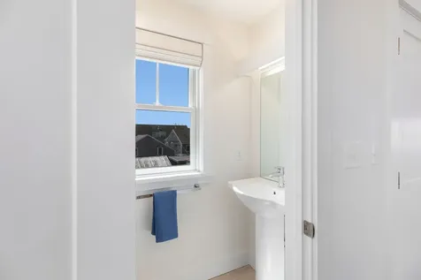 26 Union Court Vineyard Haven MA 02568