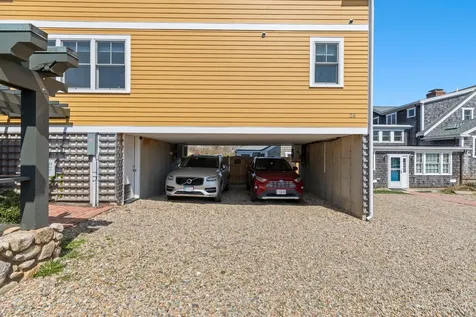 26 Union Court Vineyard Haven MA 02568
