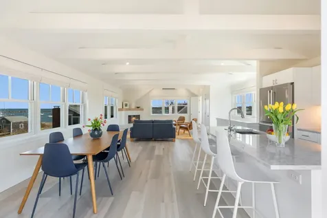 26 Union Court Vineyard Haven MA 02568