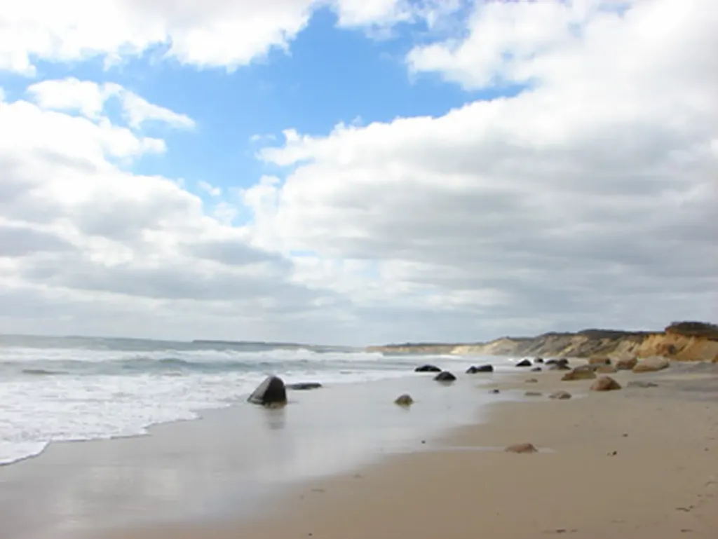 37 Bijahs Way Chilmark MA 02535