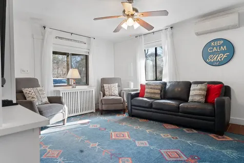 160 Bernard Circle Vineyard Haven MA 02568