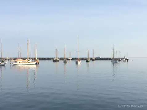 160 Bernard Circle Vineyard Haven MA 02568