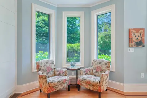 385 Barnes Road Oak Bluffs MA 02557