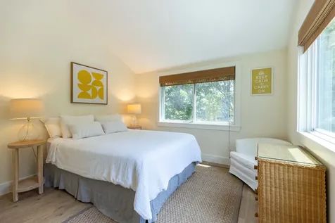 4 Quail Run Oak Bluffs MA 02557