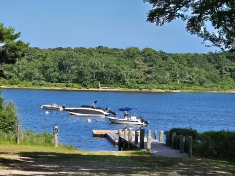 4 Quail Run Oak Bluffs MA 02557