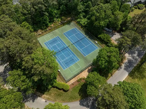 4 Quail Run Oak Bluffs MA 02557