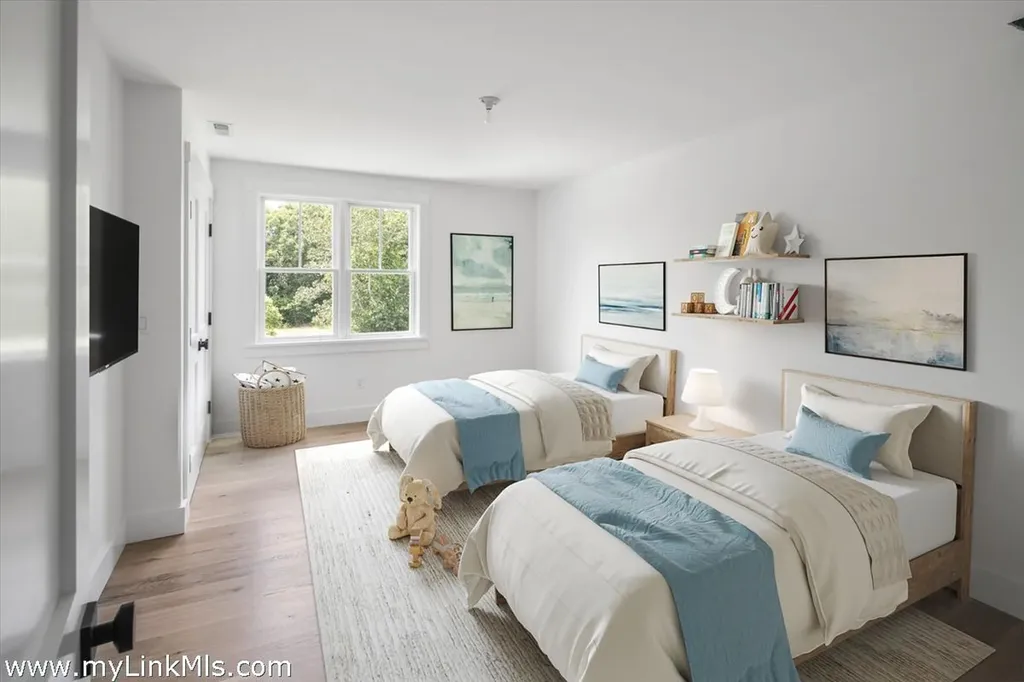 30 Franklin Avenue Oak Bluffs MA 02557