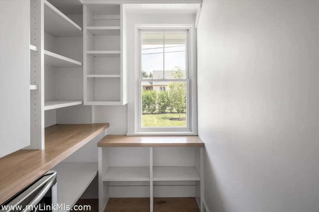 30 Franklin Avenue Oak Bluffs MA 02557