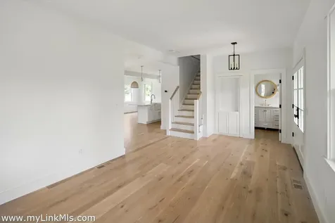 30 Franklin Avenue Oak Bluffs MA 02557