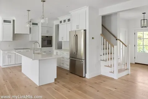 30 Franklin Avenue Oak Bluffs MA 02557