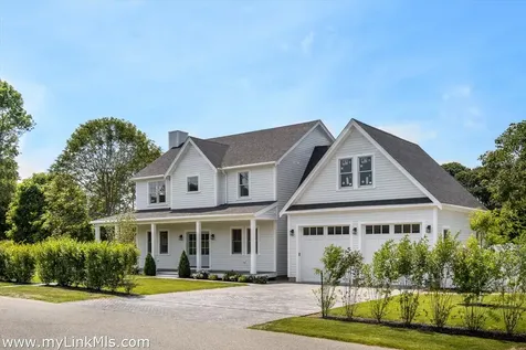 30 Franklin Avenue Oak Bluffs MA 02557