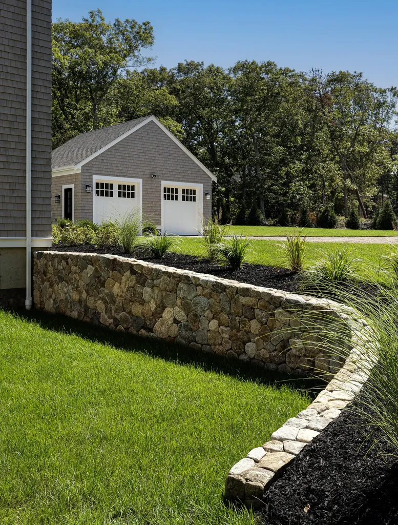 41 Crowell Lane Vineyard Haven MA 02568