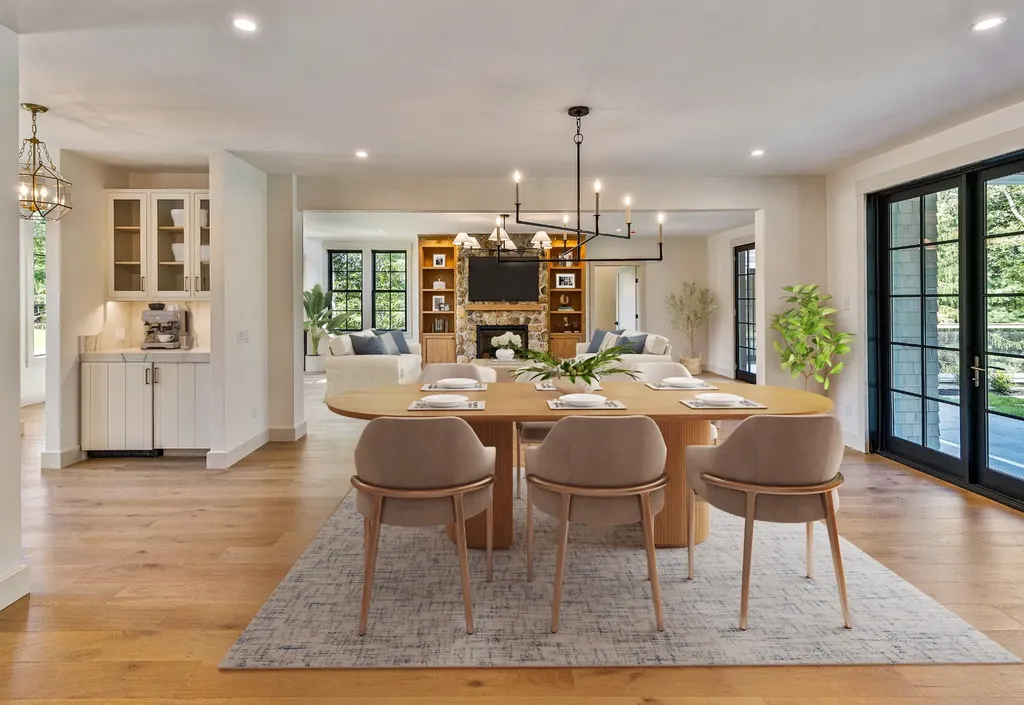 41 Crowell Lane Vineyard Haven MA 02568