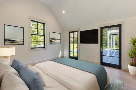 41 Crowell Lane Vineyard Haven MA 02568